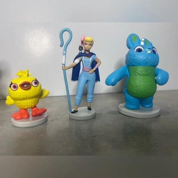 Lot Toy Story 🧸✨
Forky, Boo, Ducky, Bunny & Bo Peep - Picture 4 of 4